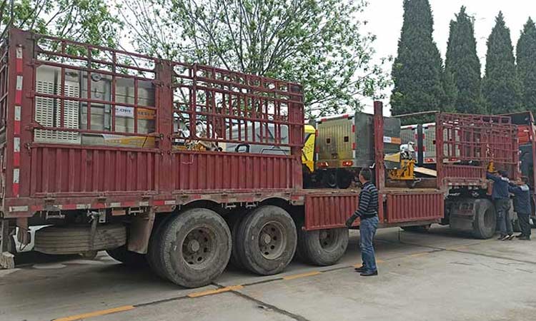 小型高壓沖洗車(chē)