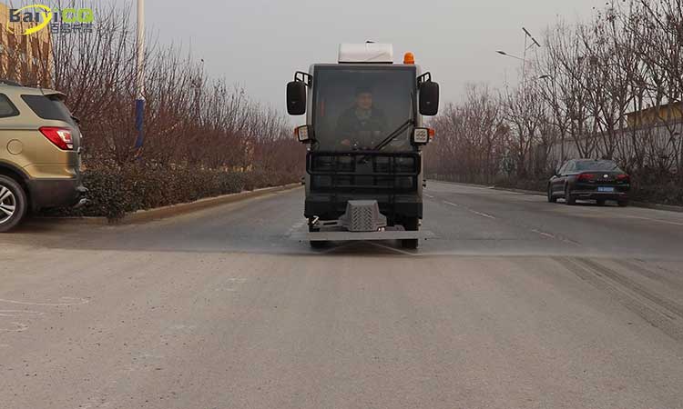 小型電動(dòng)高壓清洗車(chē)