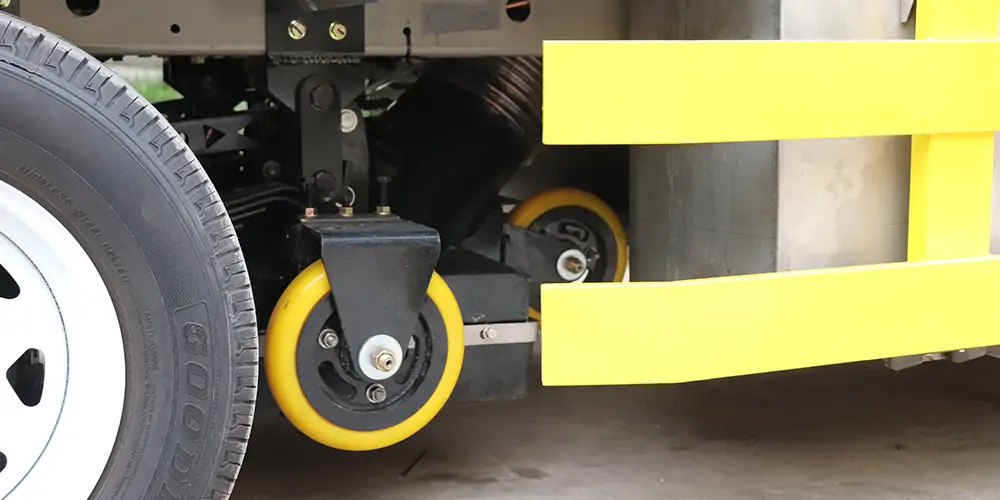 純電動(dòng)樹(shù)葉收集車(chē)