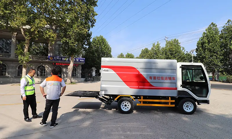 純電動(dòng)分類垃圾清運(yùn)車，小區(qū)垃圾分類轉(zhuǎn)運(yùn)好幫手