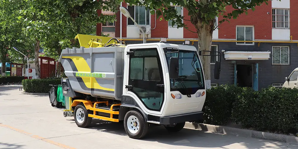 后裝式垃圾清運(yùn)車_環(huán)衛(wèi)垃圾車_市政垃圾車_小型環(huán)衛(wèi)垃圾車