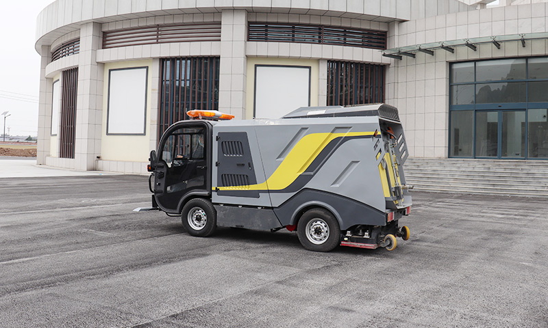 純電動(dòng)深度清潔車輔道人行道深度清潔有妙招！移動(dòng)式清洗盤，輕輕松松搞定地面污漬！