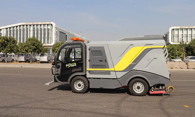 純電動(dòng)深度清潔車：革新環(huán)境清潔方式的未來之路，深度清潔，以克論凈！