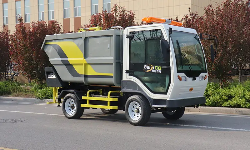 電動(dòng)后裝式垃圾車：環(huán)保革命的嶄新明星，物業(yè)景區(qū)園林垃圾轉(zhuǎn)運(yùn)好幫手