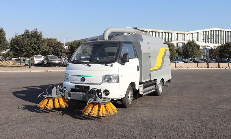 新能源樹(shù)葉收集車(chē)：城市綠化清潔的高效之選