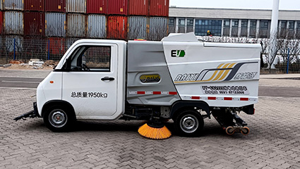 新能源洗掃車BY-CS2000操作環(huán)境