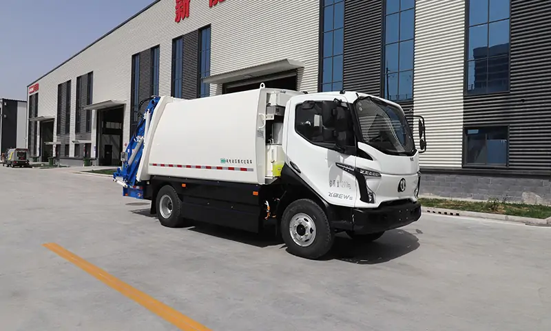 新能源后裝式垃圾車：城市環(huán)境治理的新動力