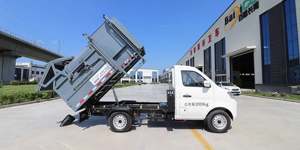 新能源側(cè)裝式垃圾車，新能源垃圾車，小型垃圾車，純電動(dòng)垃圾車