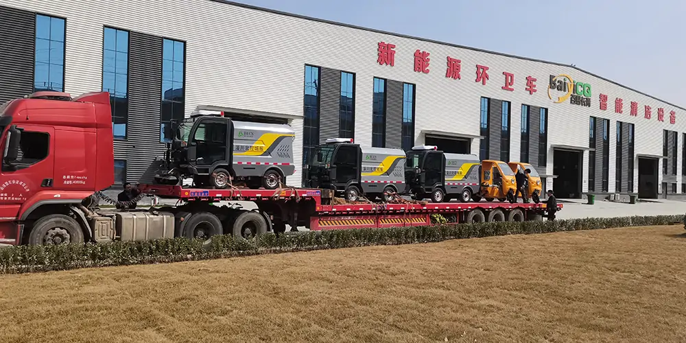 純電動路面養(yǎng)護車_ 路面養(yǎng)護車_ 四輪純電動高壓清洗車_ 高壓清洗車